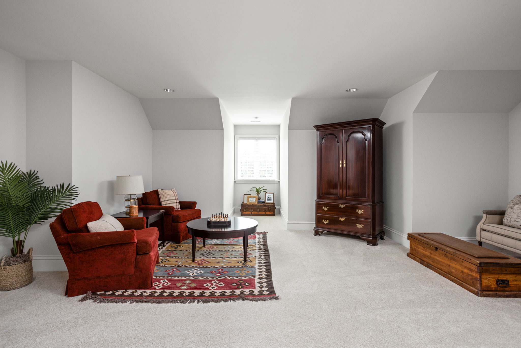  Signature Estate Set on More than 2 Acres in Desirable Zionsville Neighborhood - 物件實景