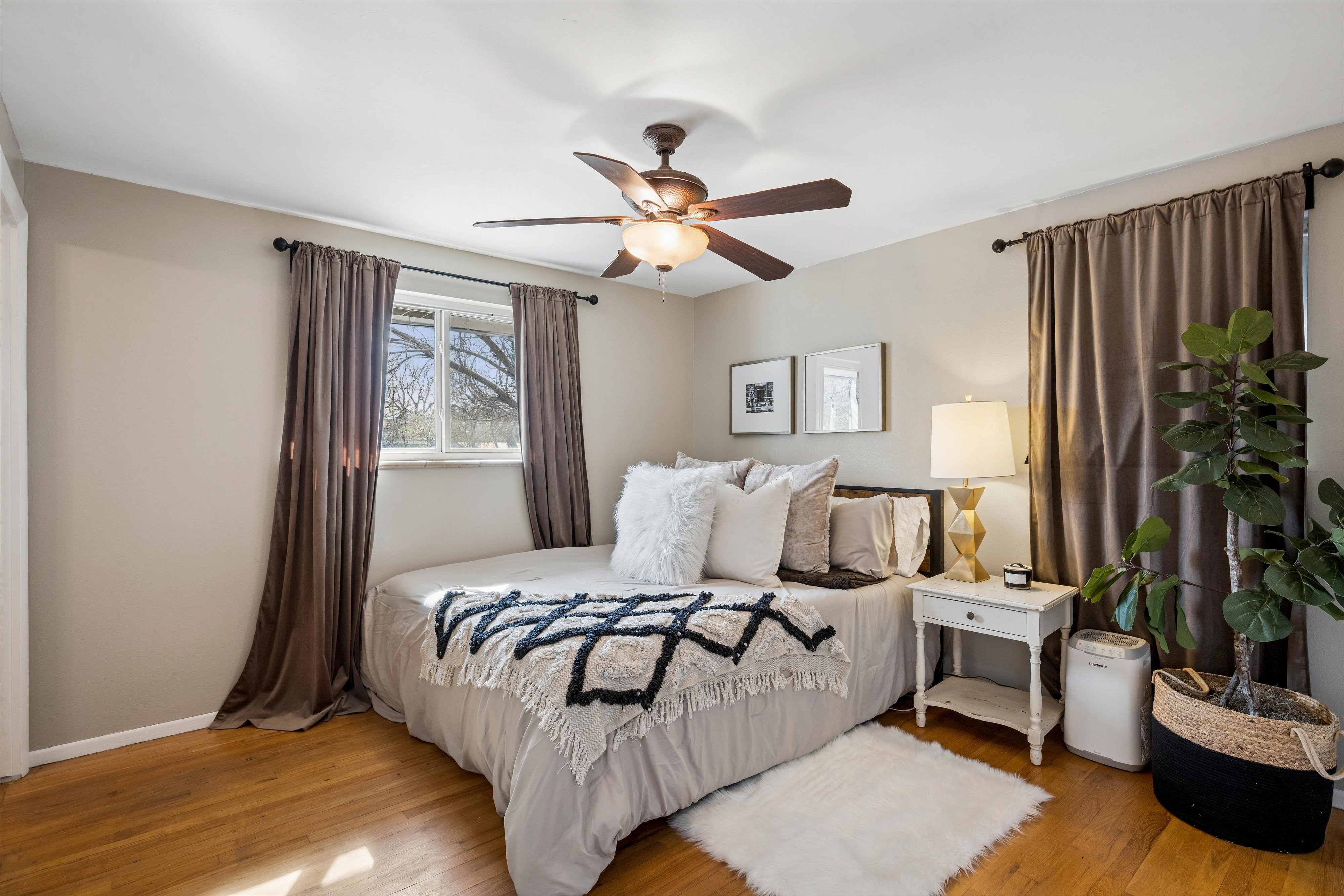  Welcome to 2900 South Jay Street - 物件實景