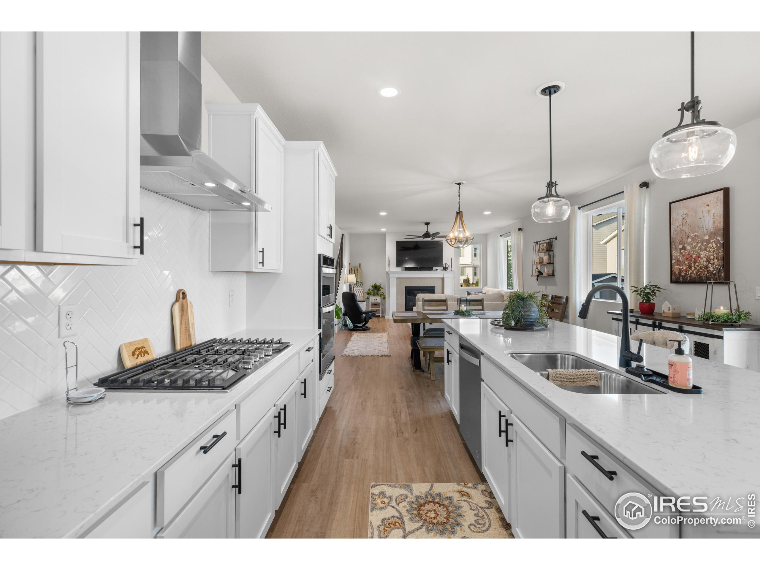 Erie, Colorado, 80516, United States, 5 Bedrooms Bedrooms, ,Residential,For Sale,1907435