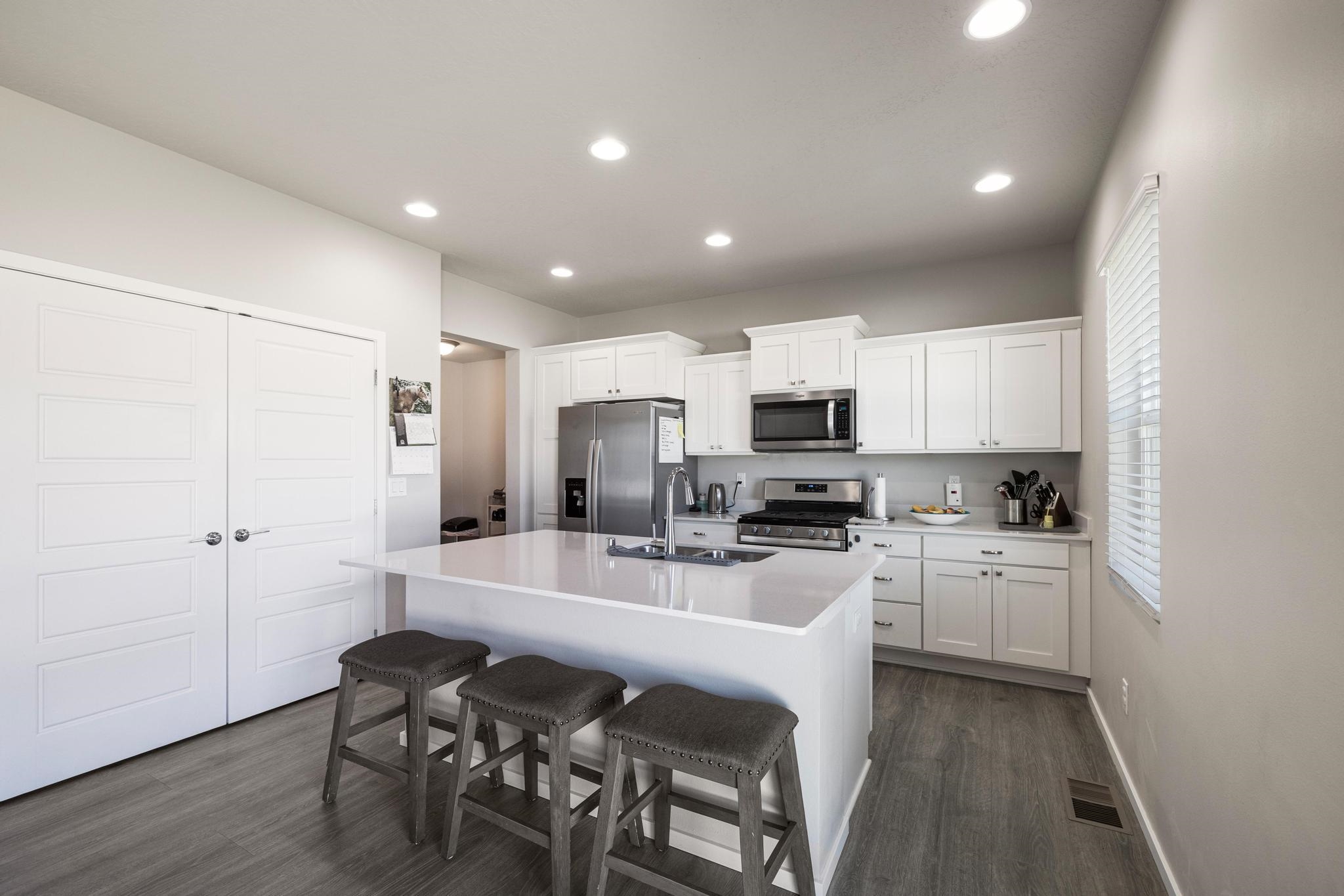 Spokane Valley, Washington, 99037, United States, 4 Bedrooms Bedrooms, ,3 BathroomsBathrooms,Residential,For Sale,1786142
