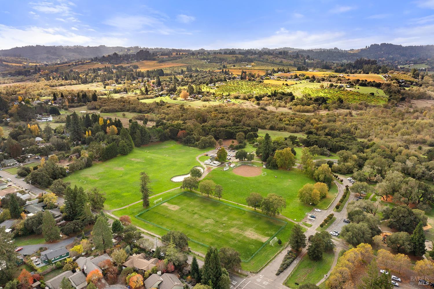 Sebastopol, California, 95472, United States, 3 Bedrooms Bedrooms, ,3 BathroomsBathrooms,Residential,For Sale,1990345