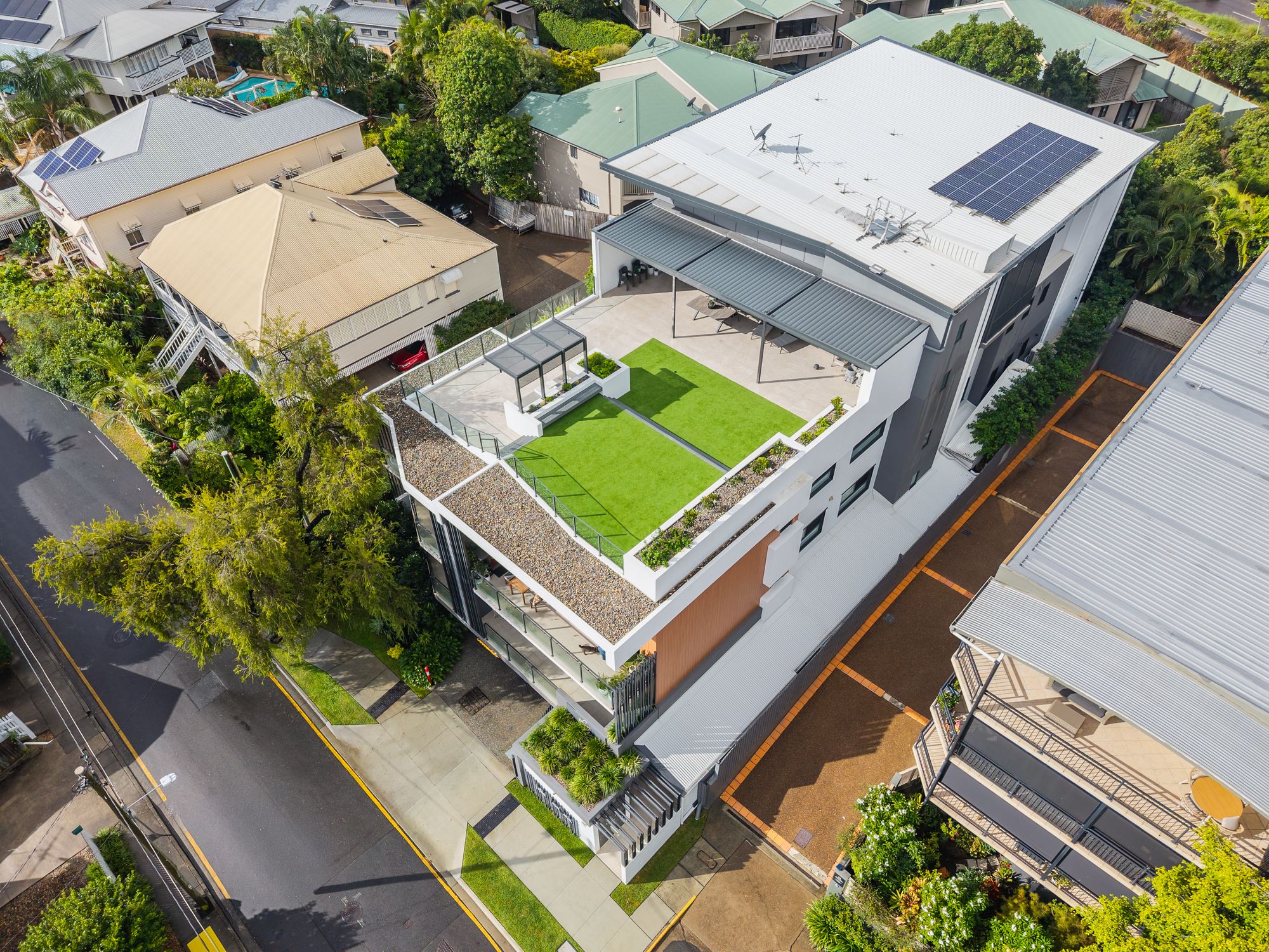  Rare Riverside Opportunity in Brisbane