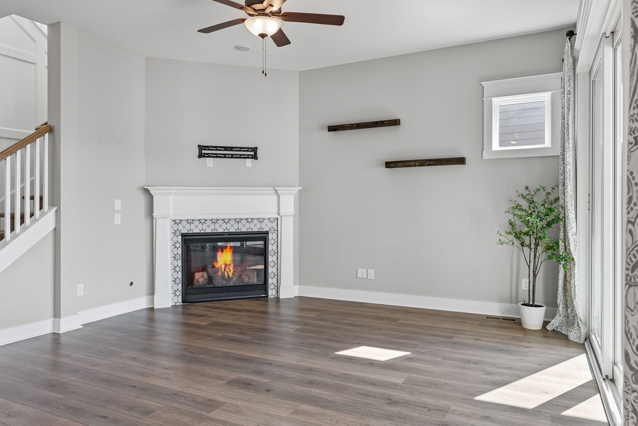 Nolensville, Tennessee, 37135, United States, 5 Bedrooms Bedrooms, ,4 BathroomsBathrooms,Residential,For Sale,1947042