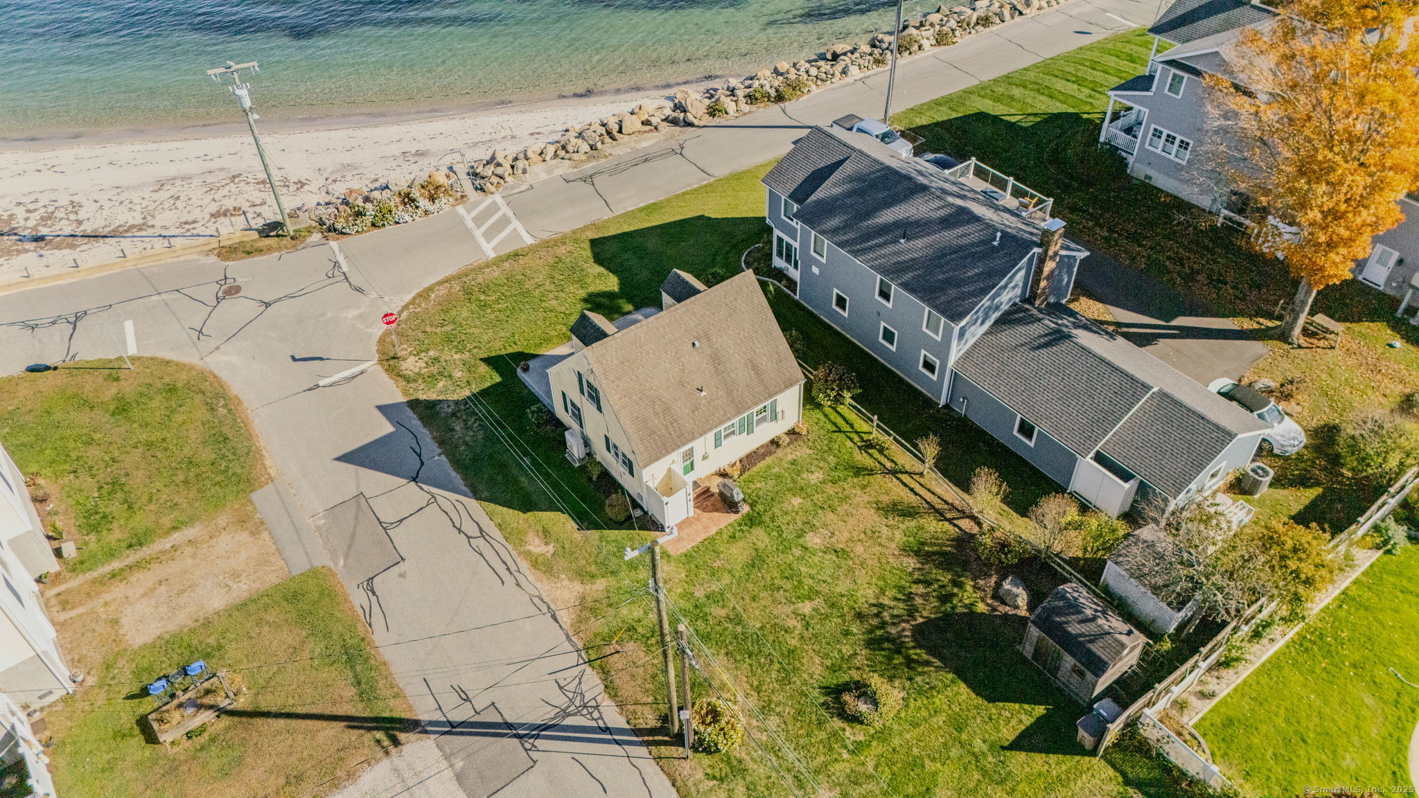 East Lyme, Connecticut, 06357, United States, 3 Bedrooms Bedrooms, ,1 BathroomBathrooms,Residential,For Sale,1987799