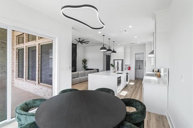 Picayune, Mississippi, 39426, United States, 5 Bedrooms Bedrooms, ,3 BathroomsBathrooms,Residential,For Sale,1983944