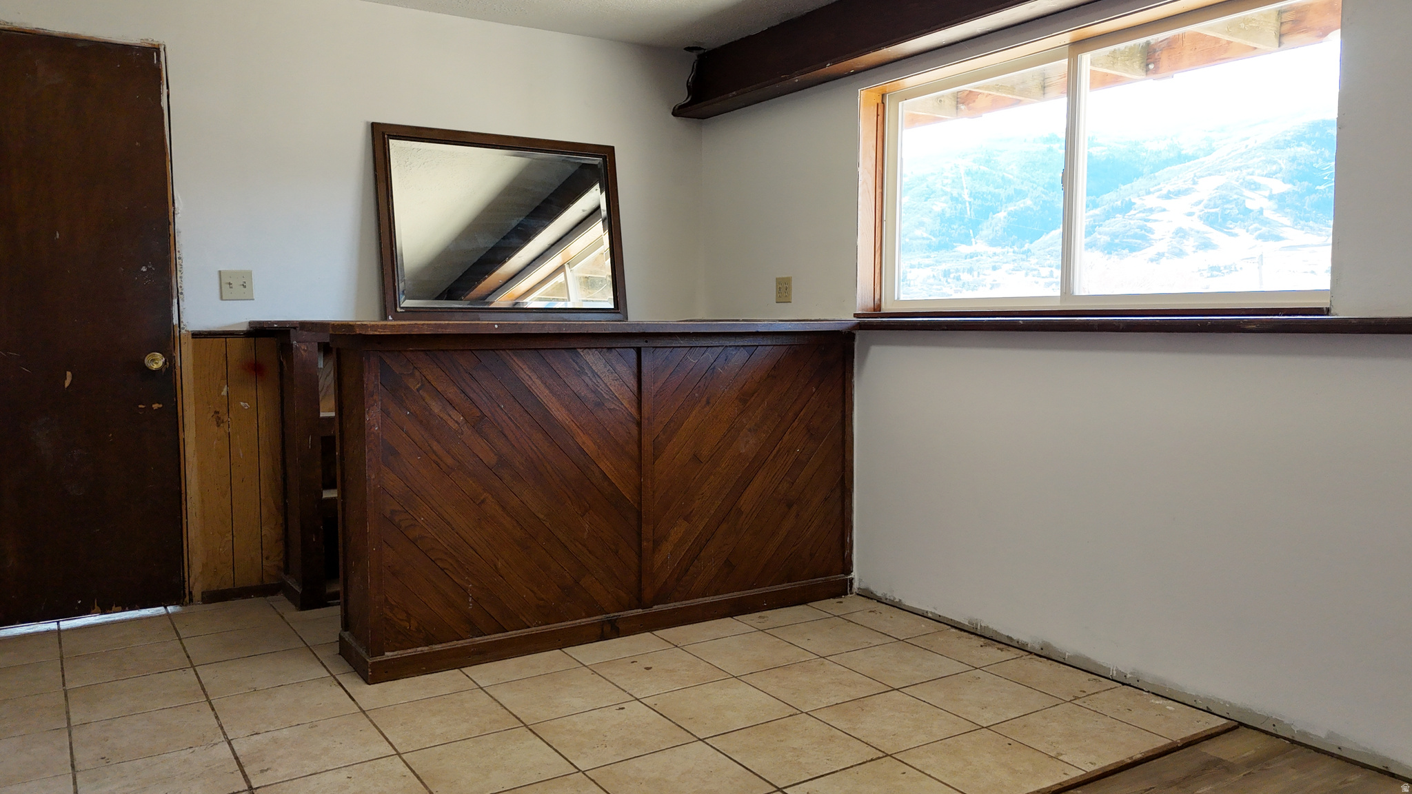 Eden, Utah, 84310, United States, 2 Bedrooms Bedrooms, ,1 BathroomBathrooms,Residential,For Sale,2001672