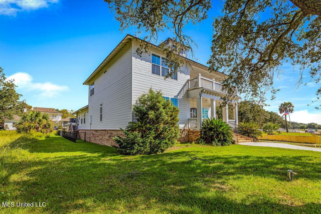 Gulfport, Mississippi, 39501, United States, 4 Bedrooms Bedrooms, ,3 BathroomsBathrooms,Residential,For Sale,1974056