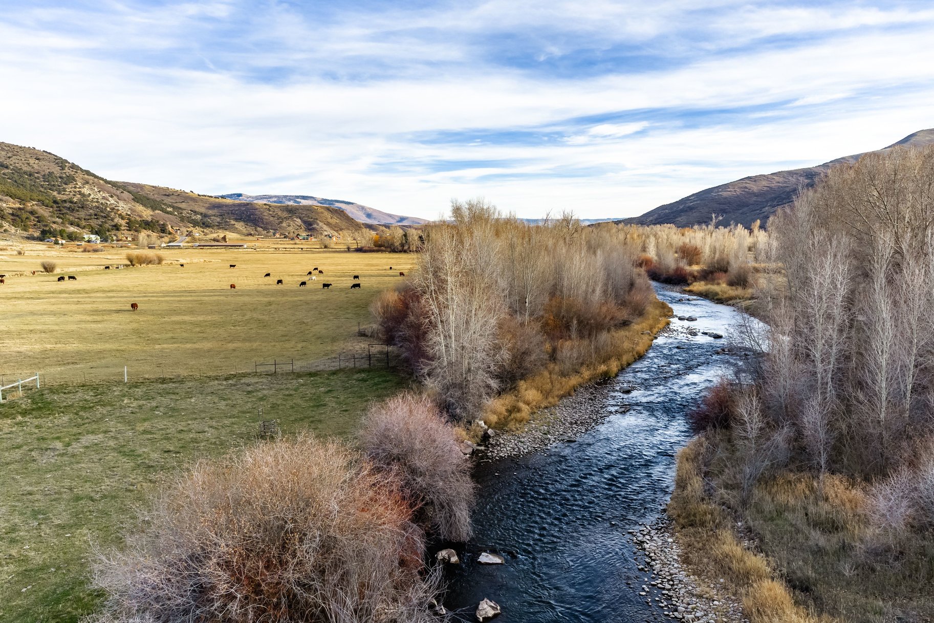  21.85 Acres of Riverfront Land in River Valley Ranch - 物件實景