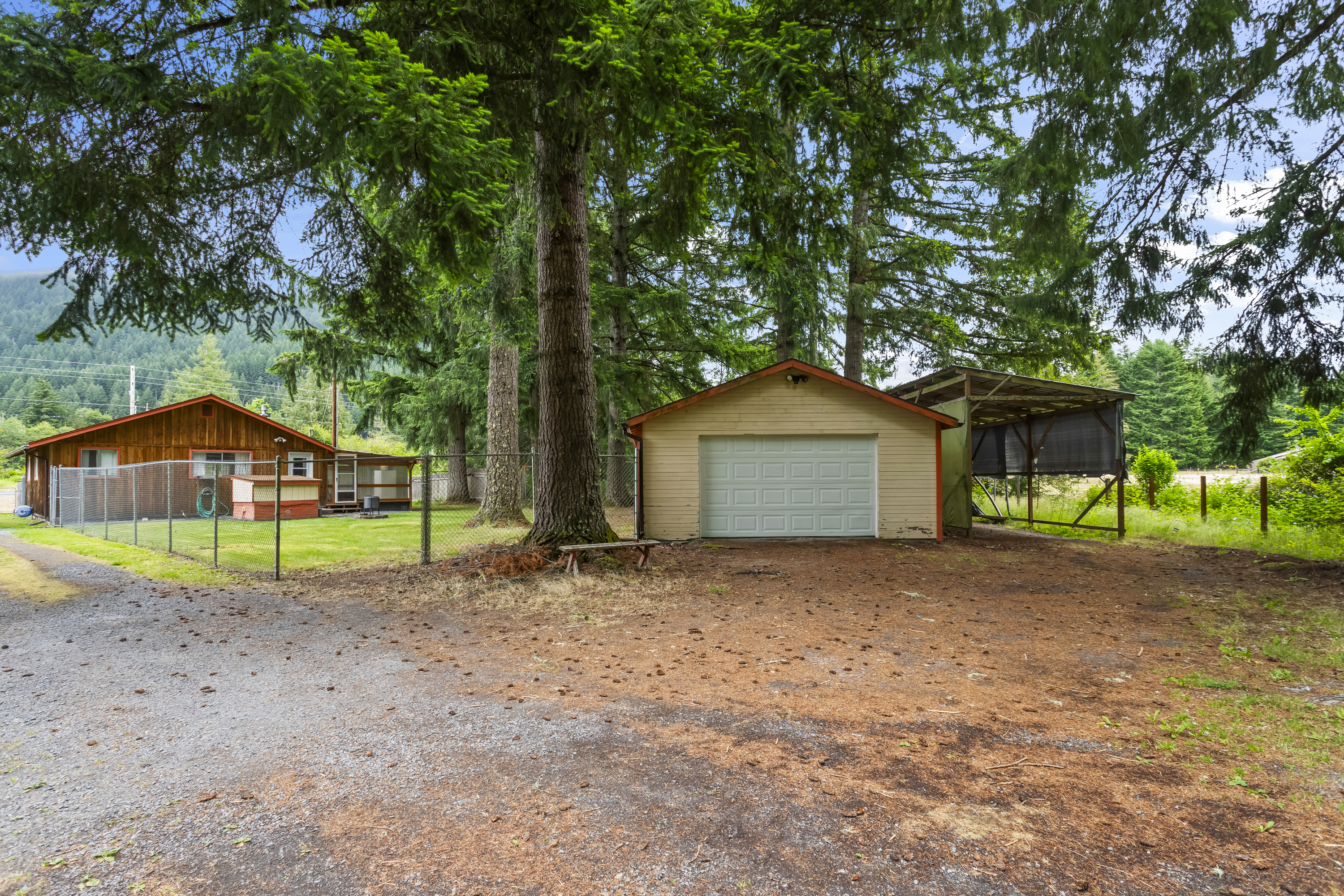  22204 State Route 706 E, Elbe, WA, 98330 - 物件實景
