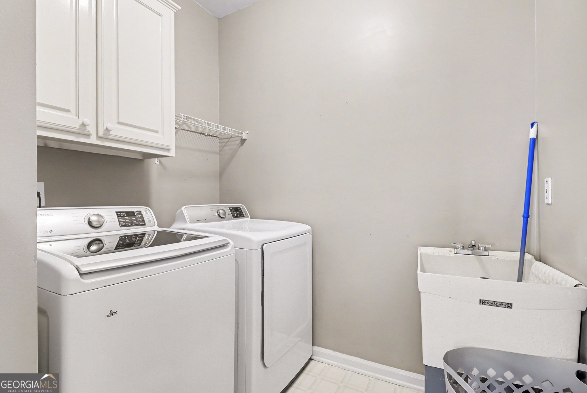 Norcross, Georgia, 30071, United States, 4 Bedrooms Bedrooms, ,3 BathroomsBathrooms,Residential,For Sale,2006601