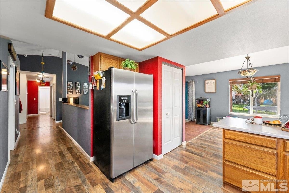 Sparks, Nevada, 89436, United States, 3 Bedrooms Bedrooms, ,3 BathroomsBathrooms,Residential,For Sale,1943111