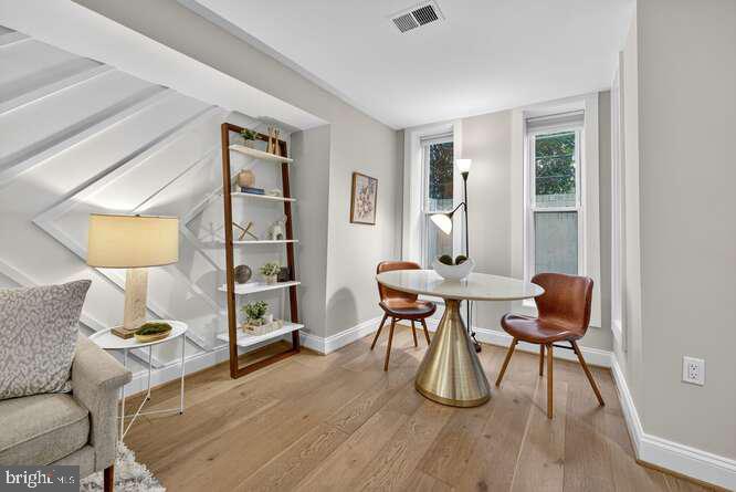 Washington, District of Columbia, 20009, United States, 2 Bedrooms Bedrooms, ,1 BathroomBathrooms,Residential,For Sale,1937571