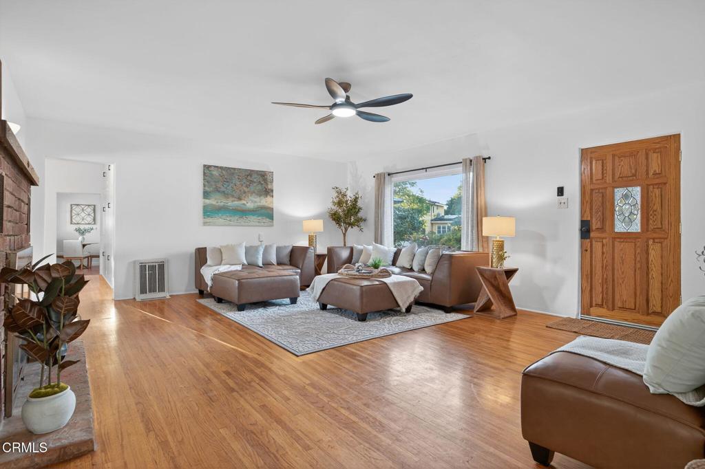 Ojai, California, 93023, United States, 4 Bedrooms Bedrooms, ,3 BathroomsBathrooms,Residential,For Sale,1989164