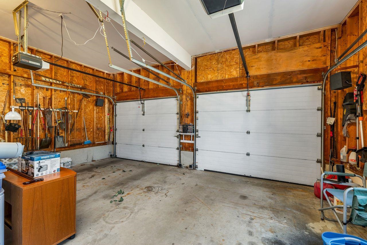 Seabrook, New Hampshire, 03874, United States, 3 Bedrooms Bedrooms, ,2 BathroomsBathrooms,Residential,For Sale,1986462