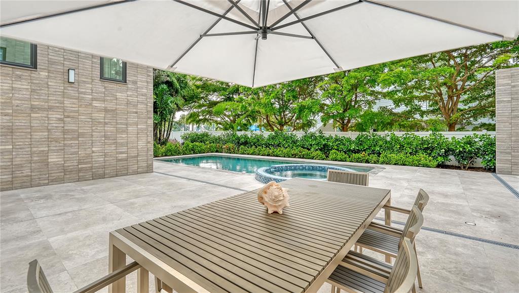 Longboat Key, Florida, 34228, United States, 5 Bedrooms Bedrooms, ,5 BathroomsBathrooms,Residential,For Sale,1766369