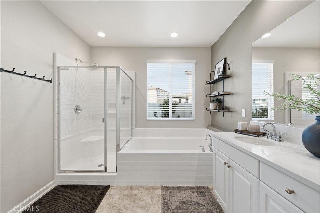 Wildomar, California, 92595, United States, 4 Bedrooms Bedrooms, ,2 BathroomsBathrooms,Residential,For Sale,1980851