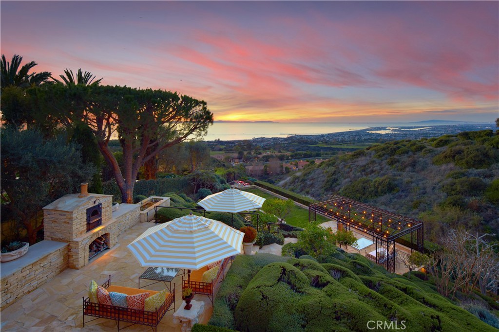 Newport Coast, California, 92657, United States, 4 Bedrooms Bedrooms, ,6 BathroomsBathrooms,Residential,For Sale,1896952