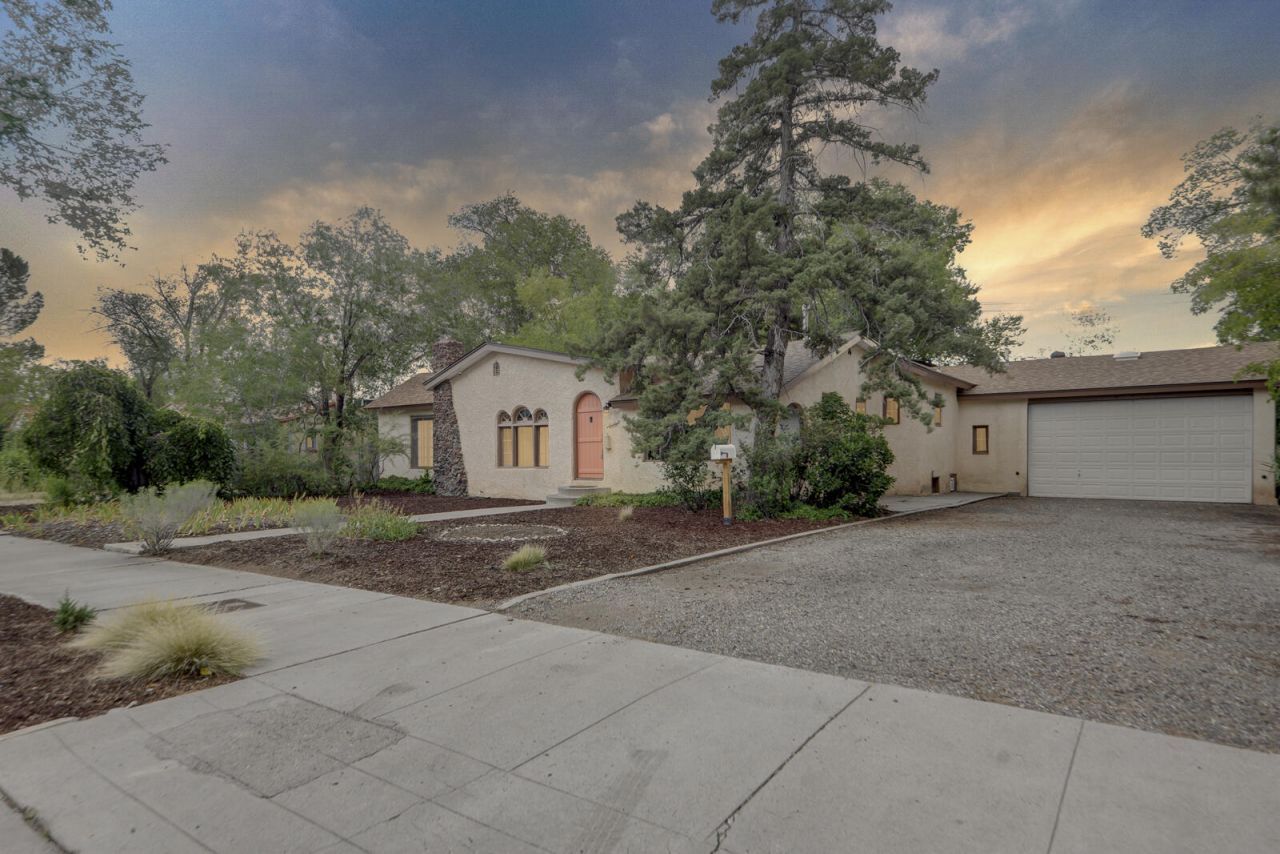 Albuquerque, New Mexico, 87108, United States, 3 Bedrooms Bedrooms, ,3 BathroomsBathrooms,Residential,For Sale,1902192