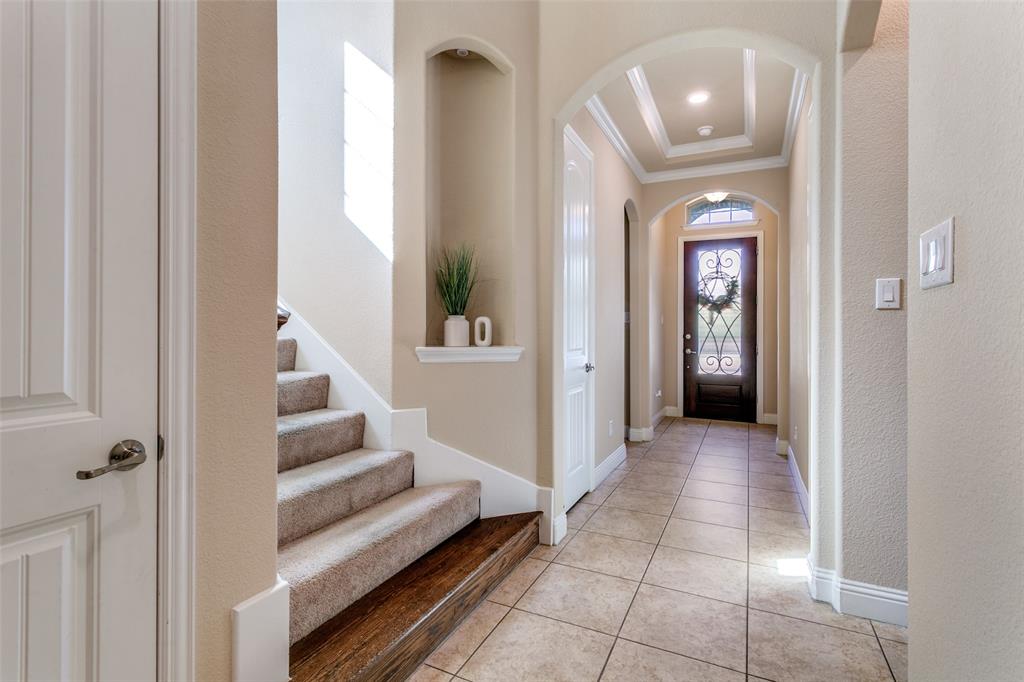 Euless, Texas, 76039, United States, 4 Bedrooms Bedrooms, ,4 BathroomsBathrooms,Residential,For Sale,2003508