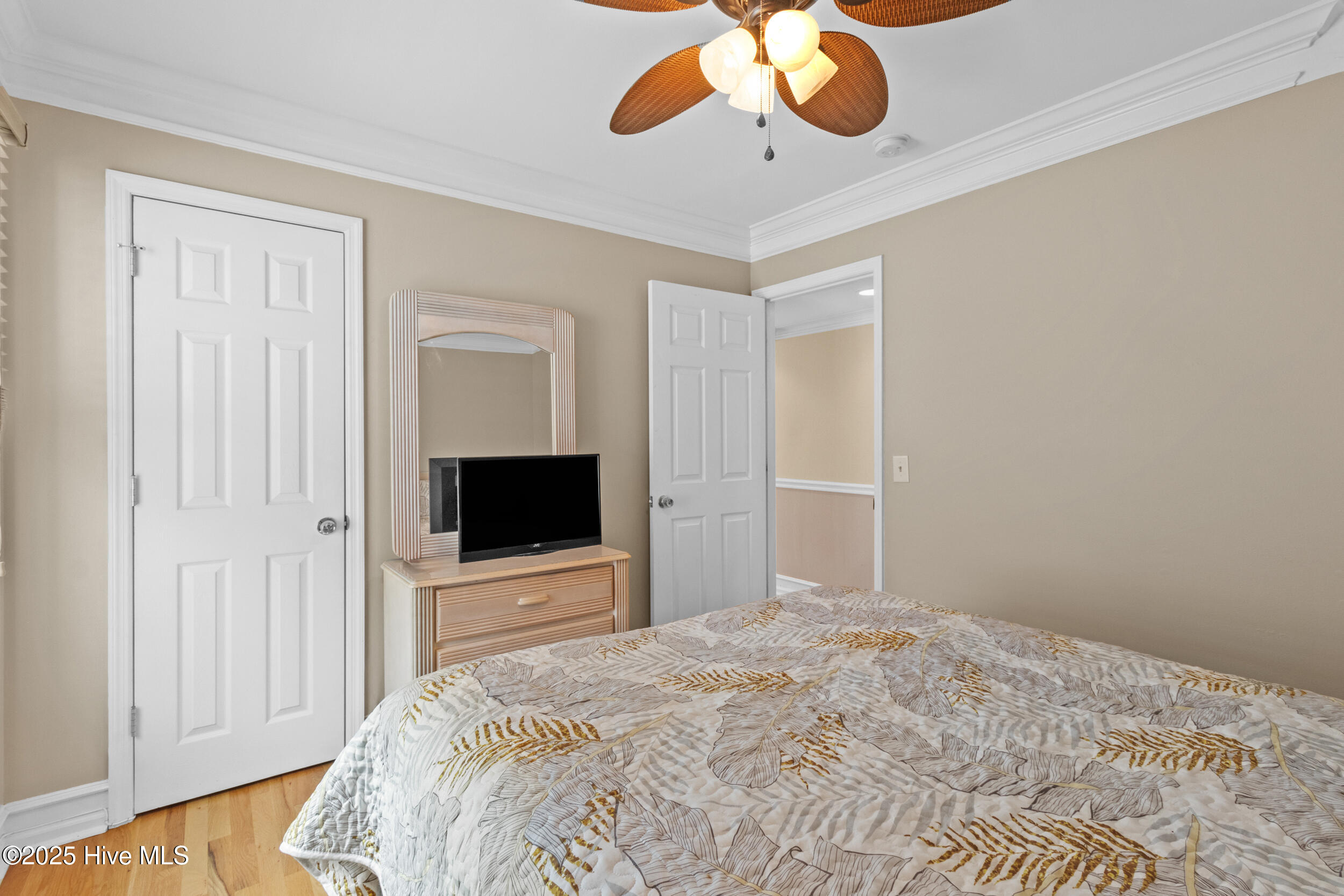 Carolina Beach, North Carolina, 28428, United States, 2 Bedrooms Bedrooms, ,2 BathroomsBathrooms,Residential,For Sale,1976420