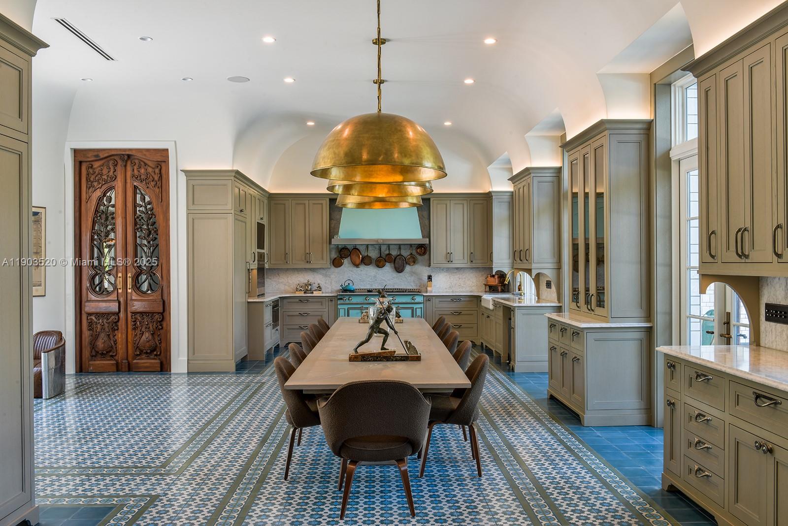 Pinecrest, Florida, 33156, United States, 8 Bedrooms Bedrooms, ,9 BathroomsBathrooms,Residential,For Sale,1992030