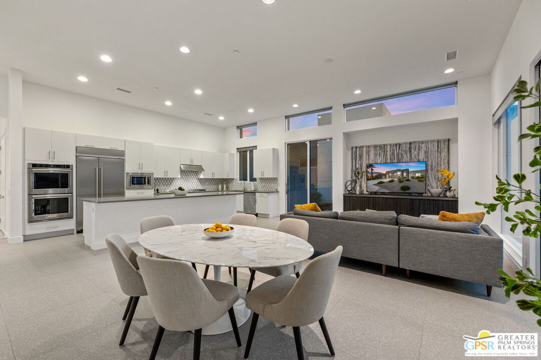 Palm Springs, California, 92262, United States, 3 Bedrooms Bedrooms, ,3 BathroomsBathrooms,Residential,For Sale,1927236
