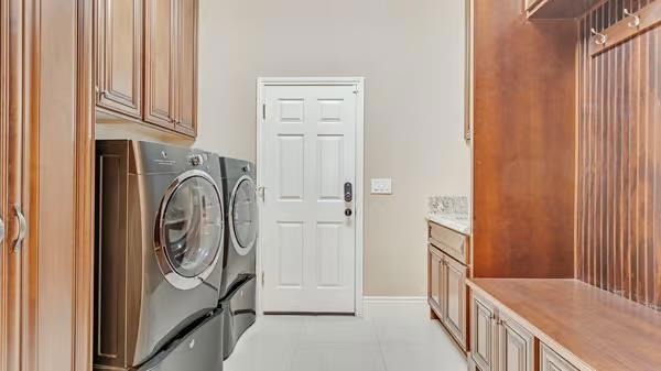 San Jose, California, 95138, United States, 5 Bedrooms Bedrooms, ,5 BathroomsBathrooms,Residential,For Sale,1893536