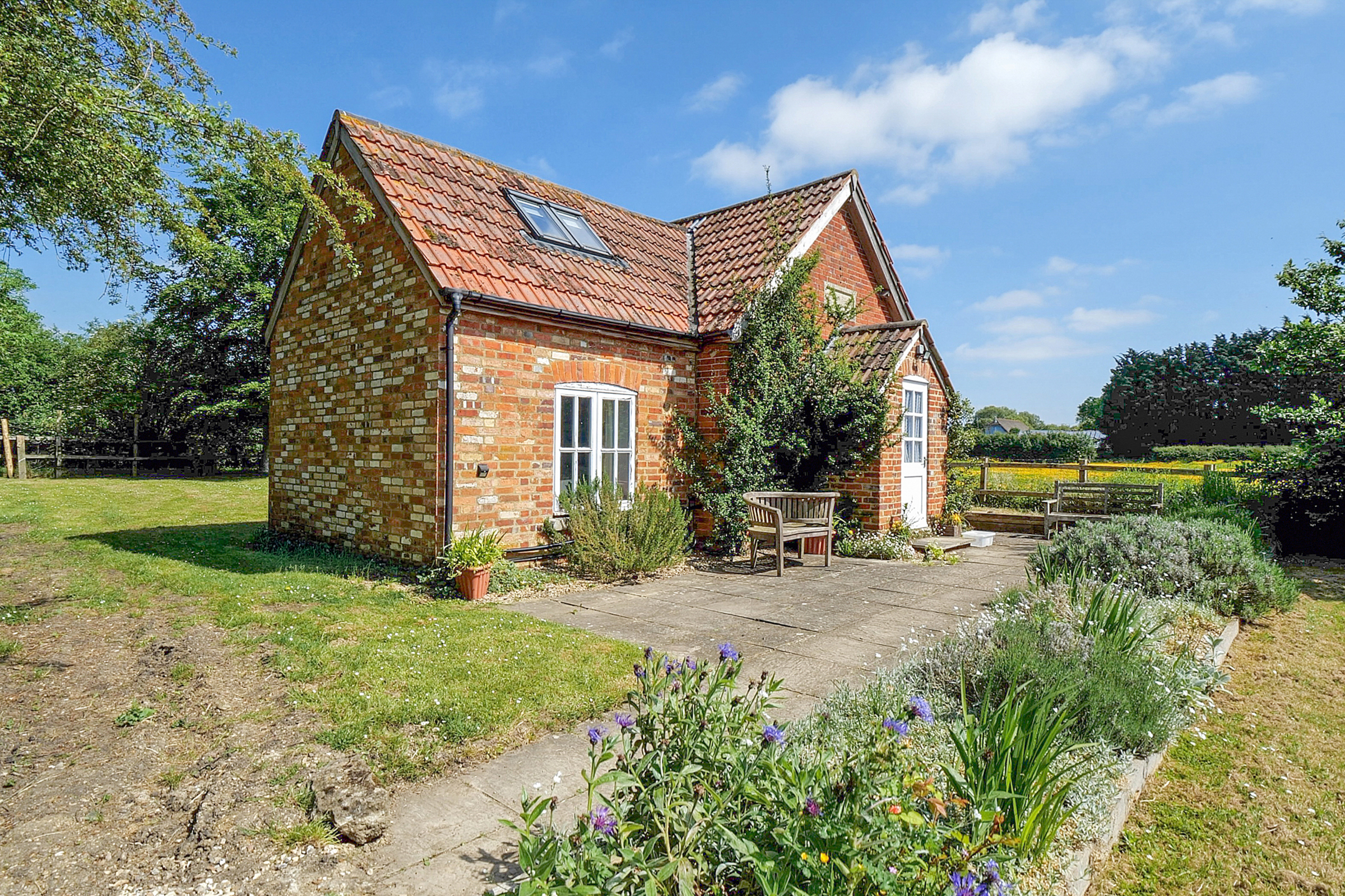  A Historic Oxfordshire Country House with Extensive Leisure Facilities - 物件實景