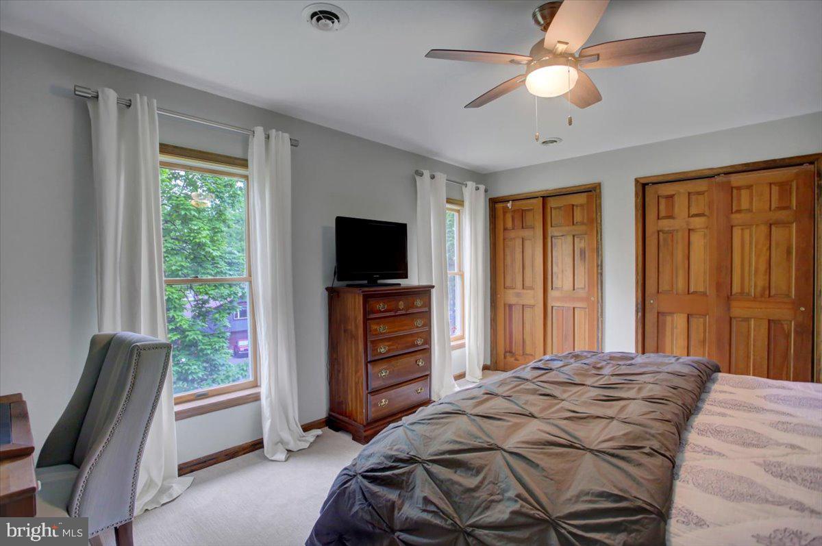 Fairfield, Pennsylvania, 17320, United States, 5 Bedrooms Bedrooms, ,4 BathroomsBathrooms,Residential,For Sale,1804551