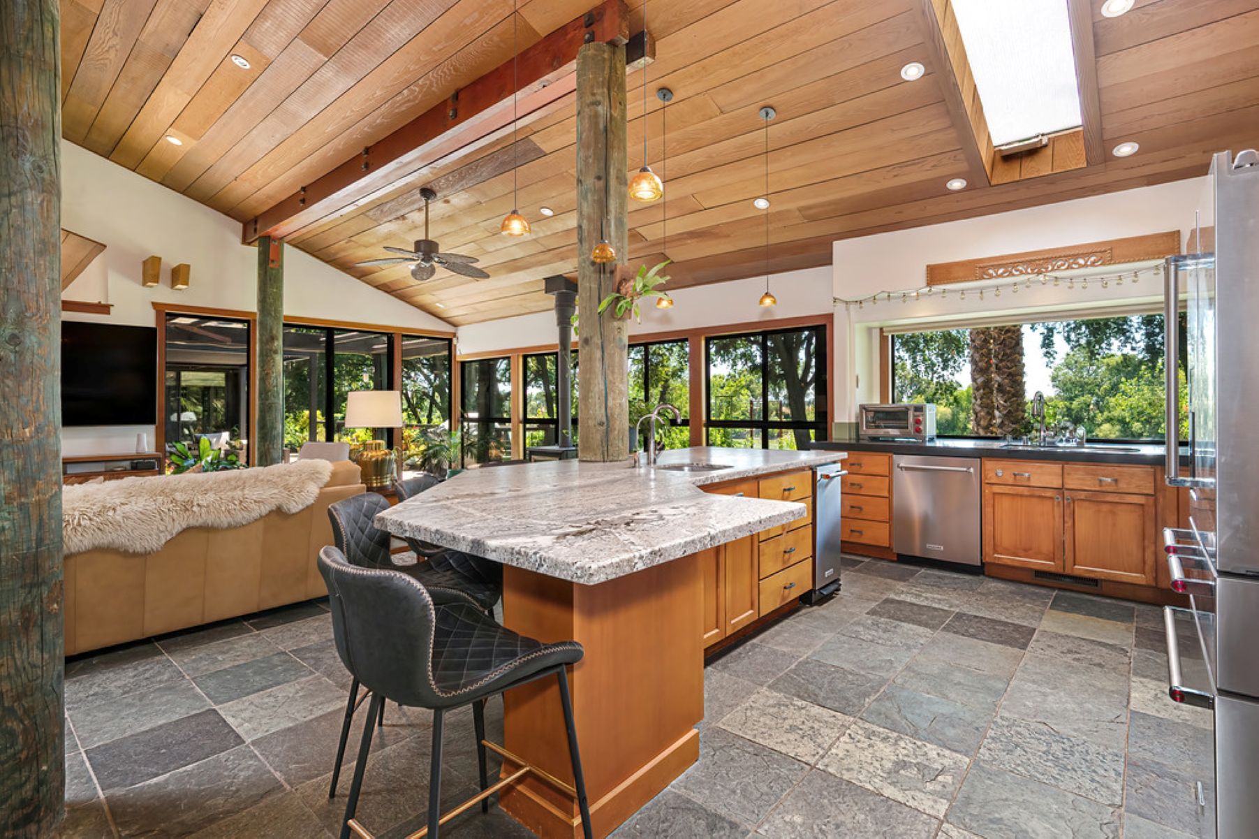  6645 Garden Highway, Sacramento, CA 95837 - 物件實景
