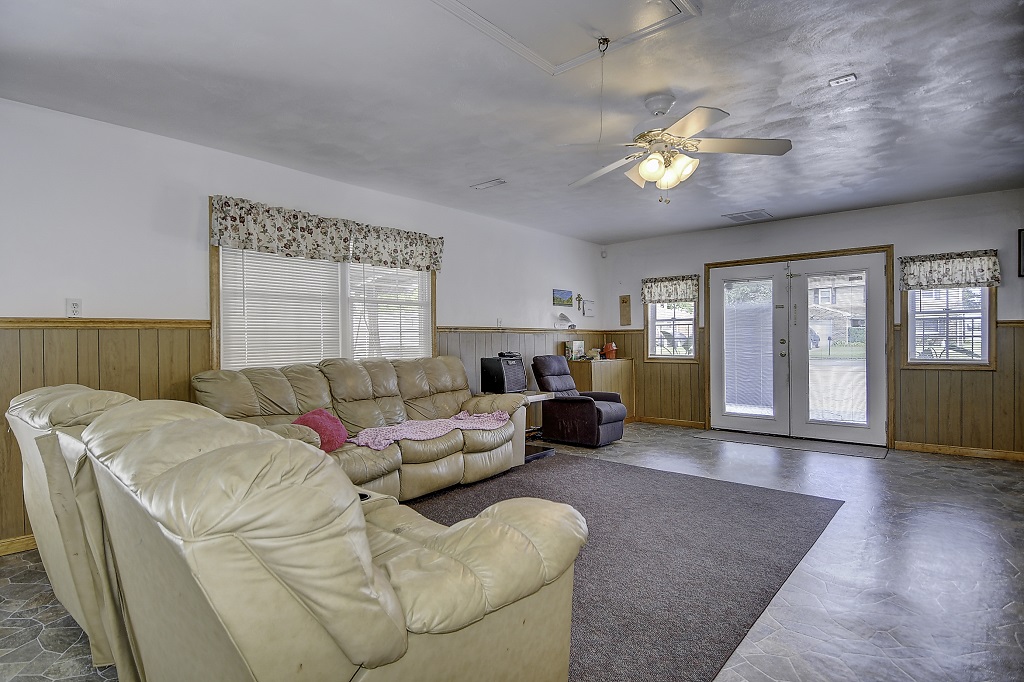 Norfolk, Virginia, 23502, United States, 4 Bedrooms Bedrooms, ,4 BathroomsBathrooms,Residential,For Sale,1974542