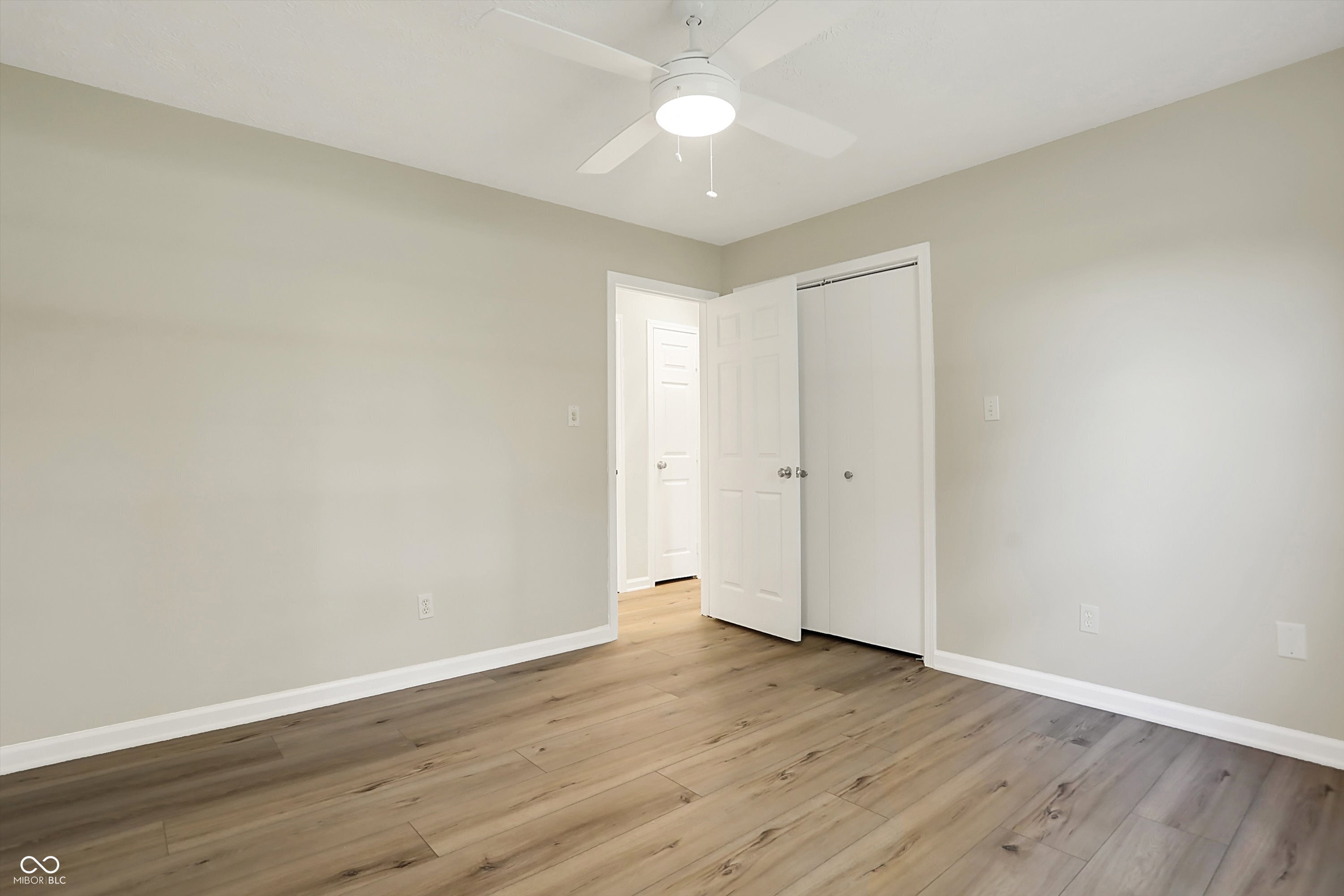 Zionsville, Indiana, 46077, United States, 3 Bedrooms Bedrooms, ,3 BathroomsBathrooms,Residential,For Sale,1975998