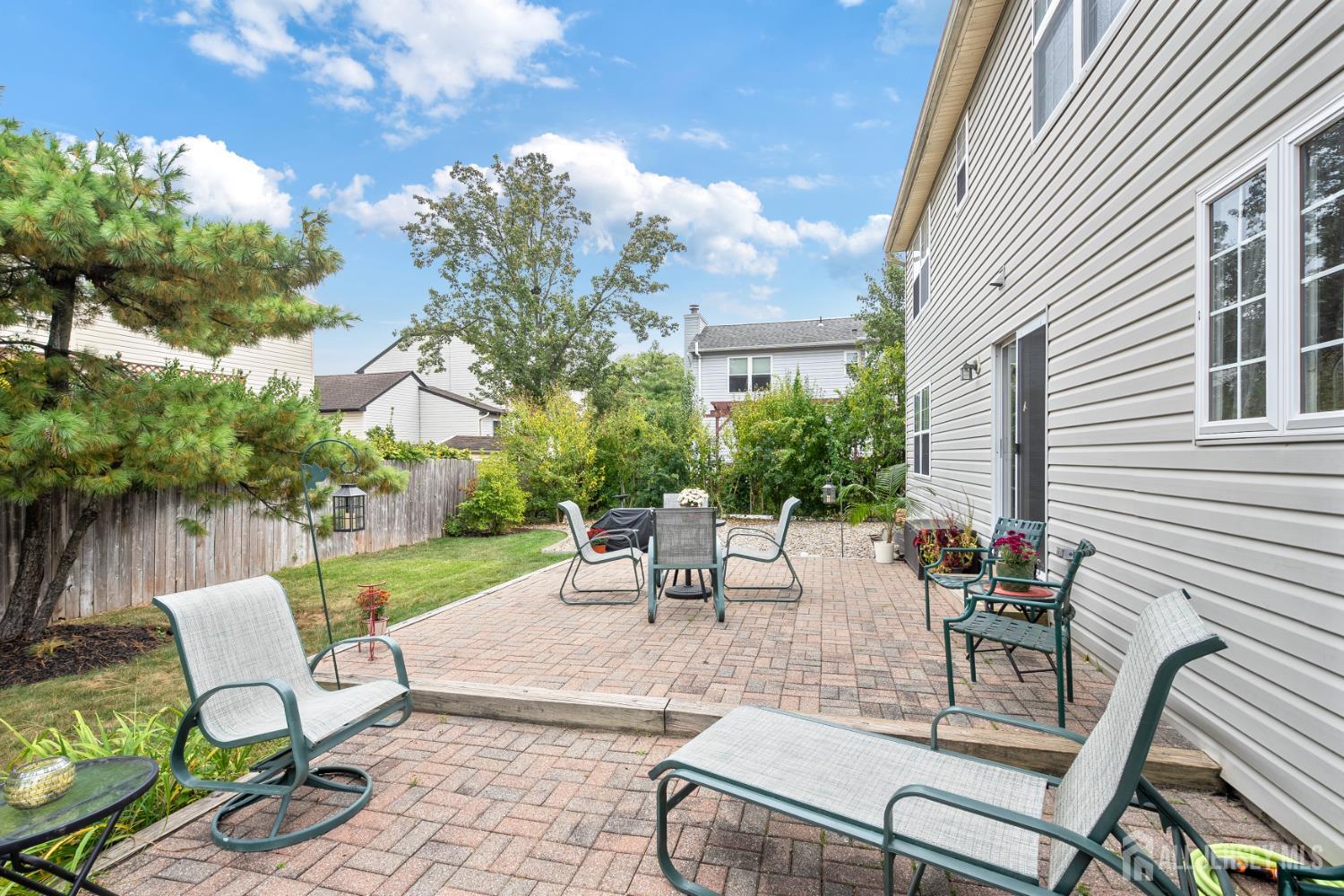 Piscataway, New Jersey, 08854, United States, 4 Bedrooms Bedrooms, ,3 BathroomsBathrooms,Residential,For Sale,1979846