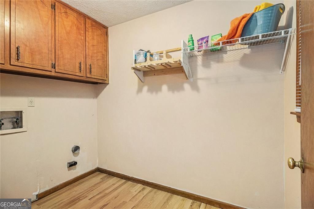 Tucker, Georgia, 30084, United States, 4 Bedrooms Bedrooms, ,3 BathroomsBathrooms,Residential,For Sale,2003533