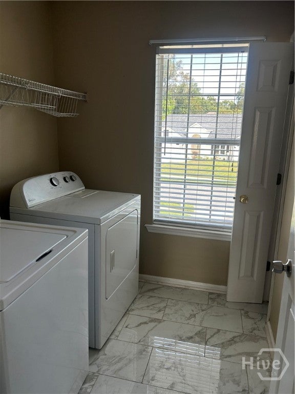 Savannah, Georgia, 31410, United States, 6 Bedrooms Bedrooms, ,3 BathroomsBathrooms,Residential,For Sale,1987064