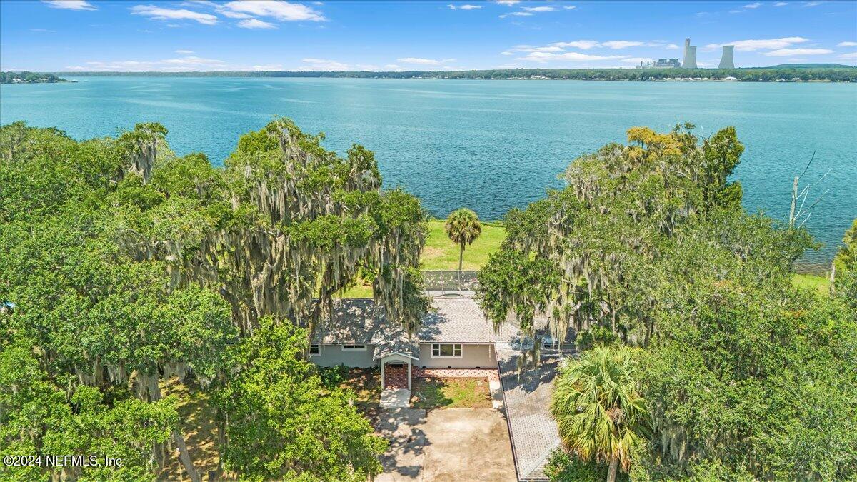 East Palatka, Florida, 32131, United States, 4 Bedrooms Bedrooms, ,4 BathroomsBathrooms,Residential,For Sale,1922938