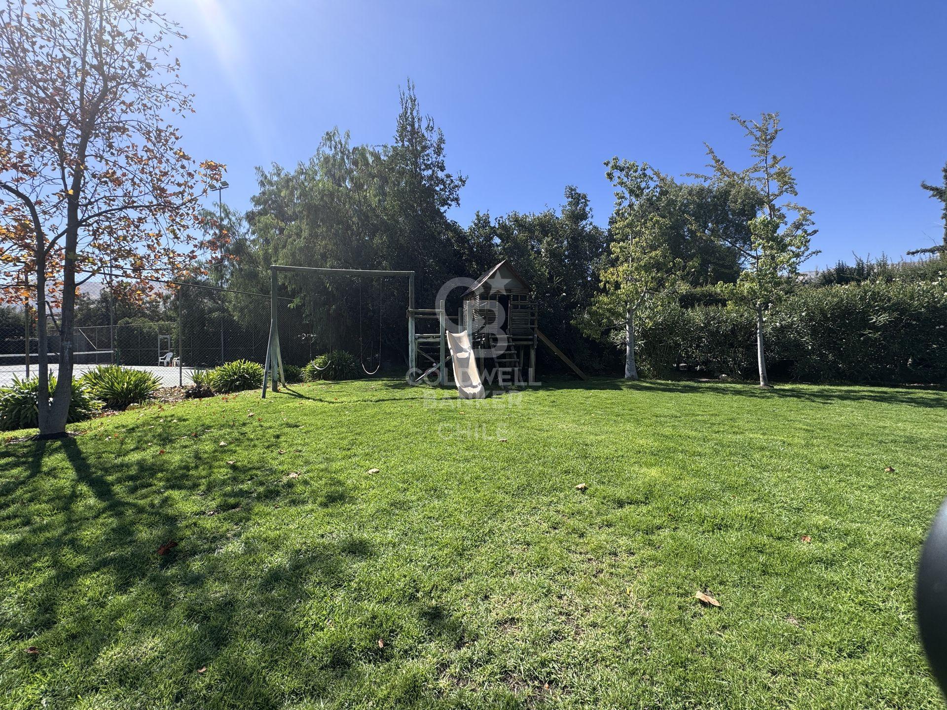 Colina, Chile, 4 Bedrooms Bedrooms, ,5 BathroomsBathrooms,Residential,For Sale,1777856