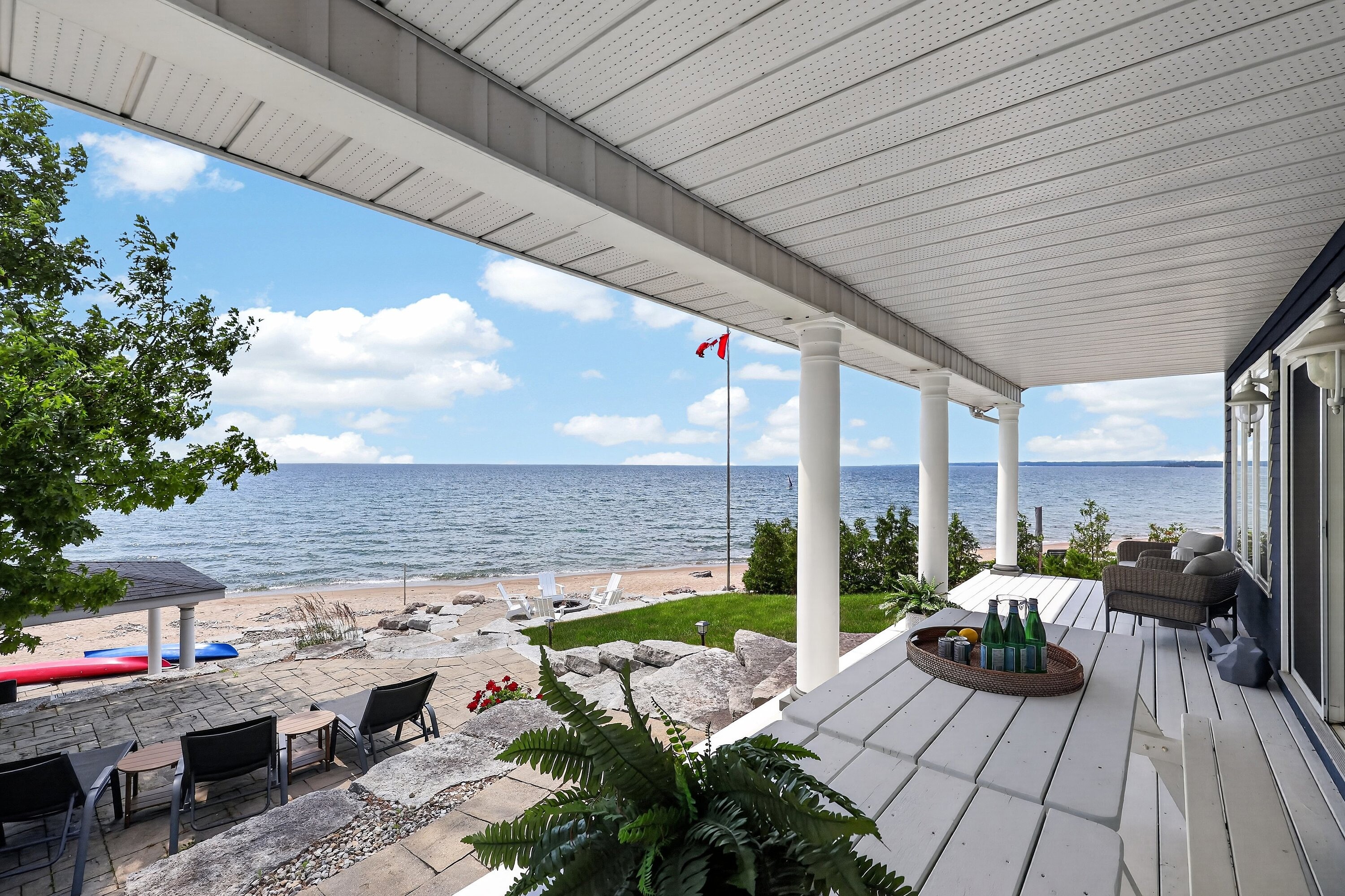  Refined Beachfront Living - 物件實景