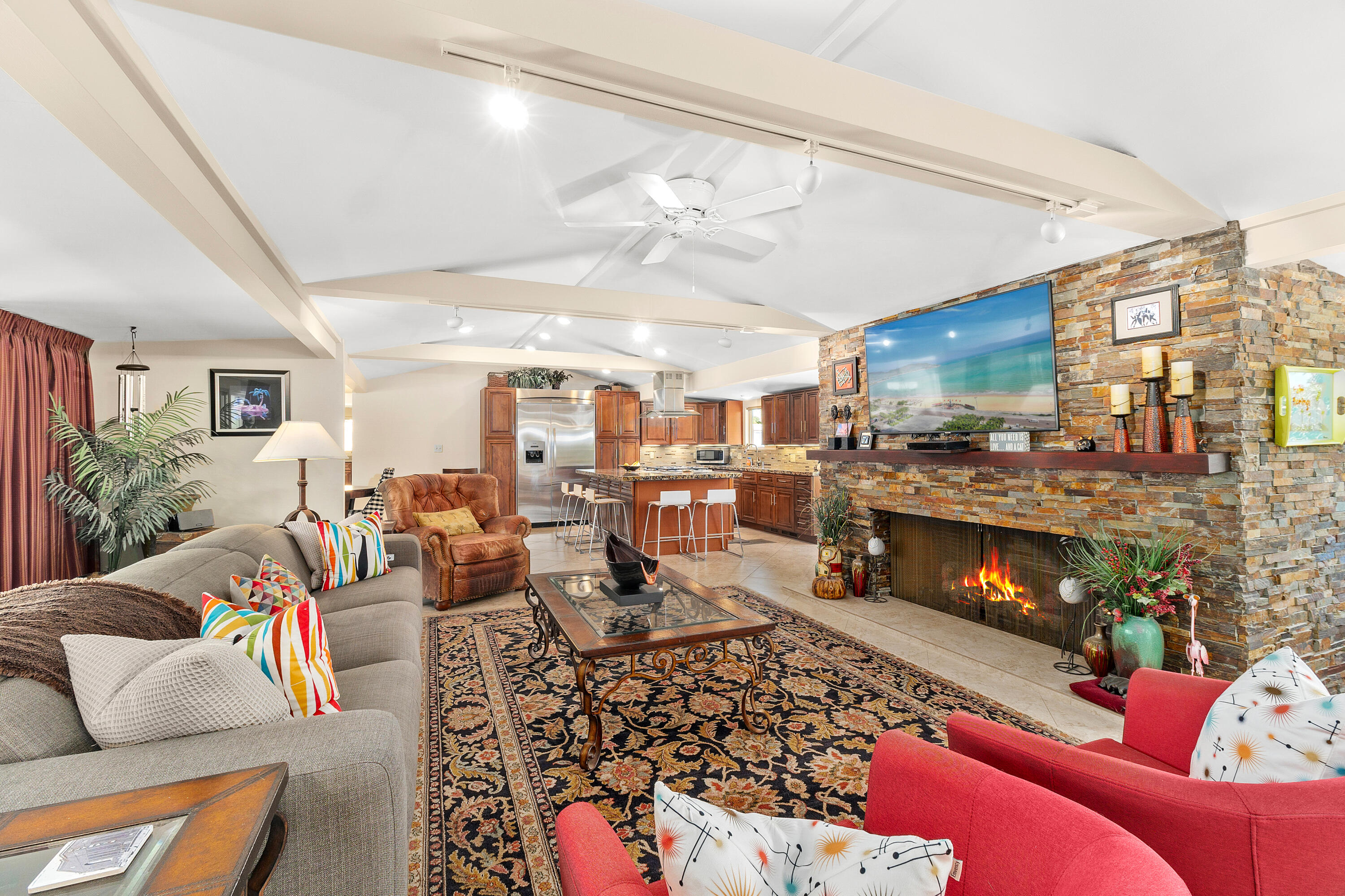 Rancho Mirage, California, 92270, United States, 3 Bedrooms Bedrooms, ,4 BathroomsBathrooms,Residential,For Sale,2001668