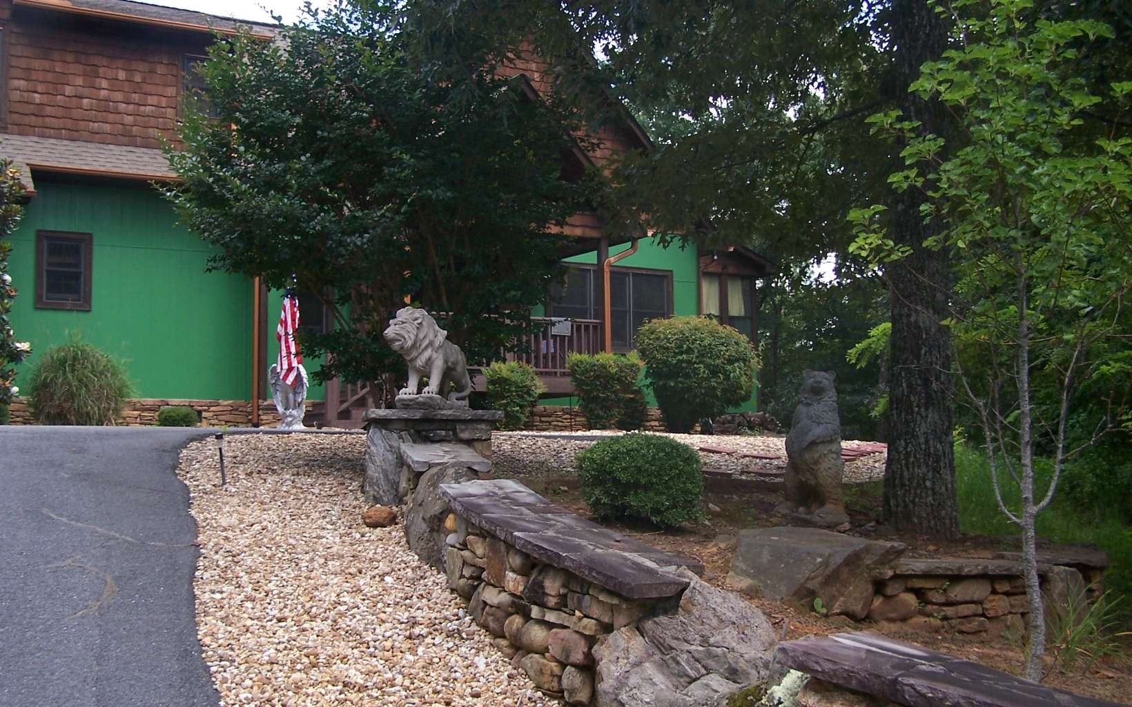 Hiawassee, Georgia, 30546, United States, 3 Bedrooms Bedrooms, ,3 BathroomsBathrooms,Residential,For Sale,1944603