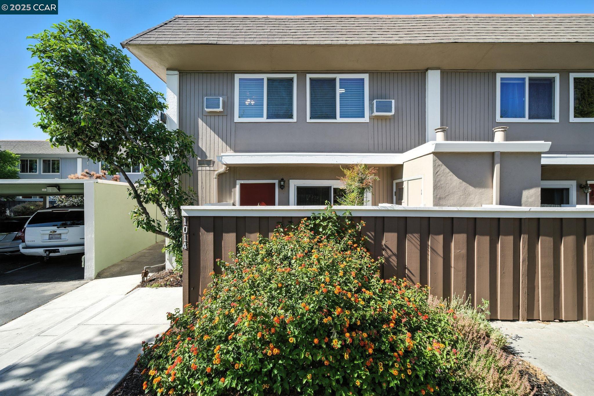 Concord, California, 94518, United States, 3 Bedrooms Bedrooms, ,2 BathroomsBathrooms,Residential,For Sale,1903400