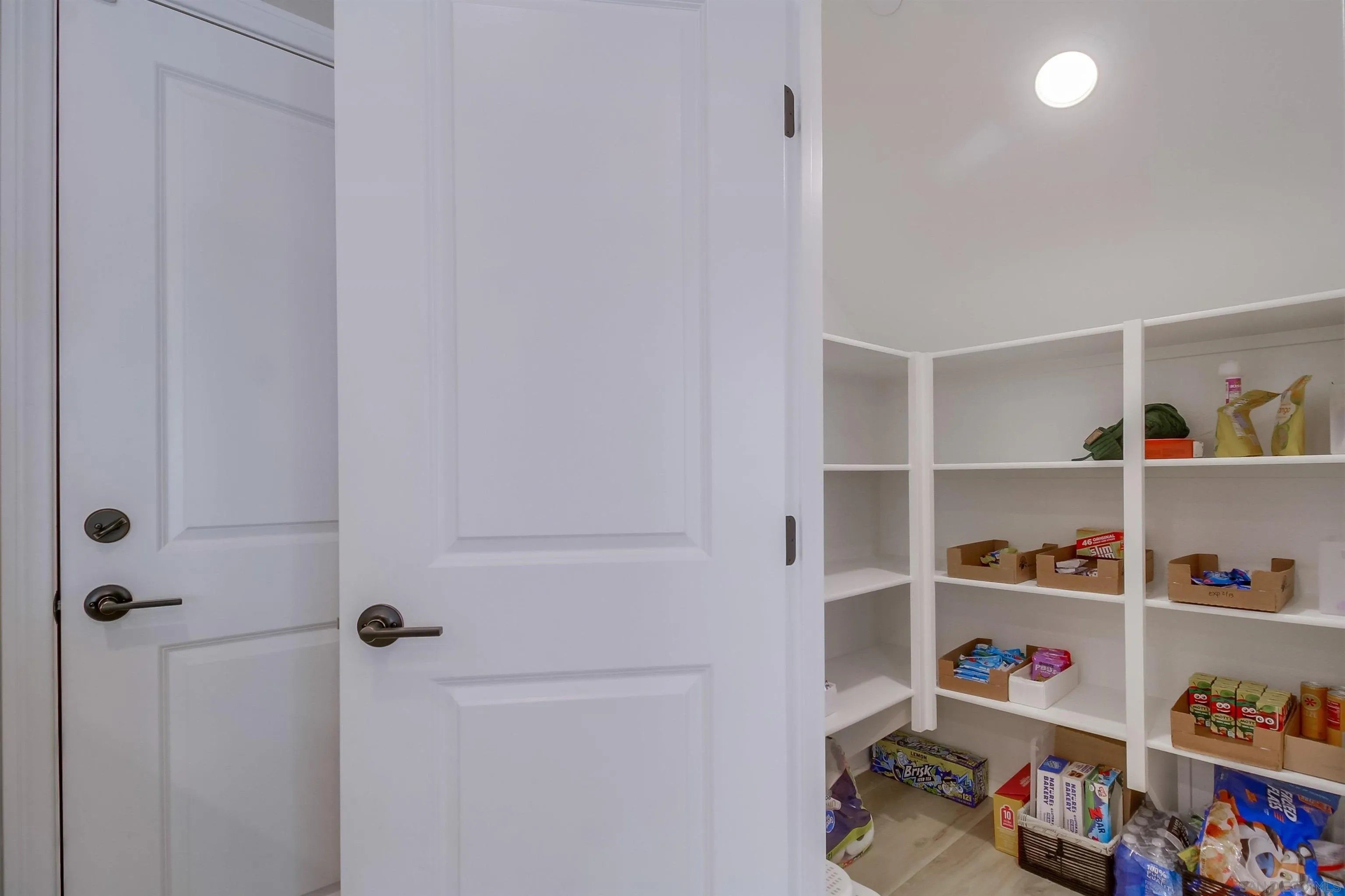 Chula Vista, California, 91913, United States, 4 Bedrooms Bedrooms, ,3 BathroomsBathrooms,Residential,For Sale,1859798
