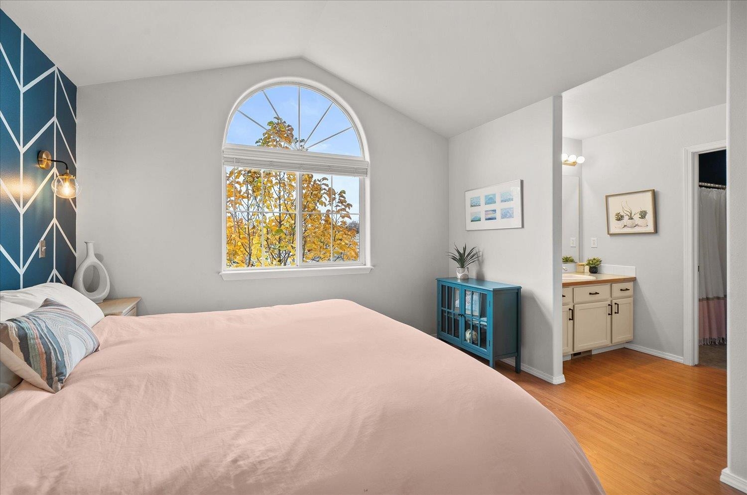 Spokane Valley, Washington, 99016, United States, 5 Bedrooms Bedrooms, ,3 BathroomsBathrooms,Residential,For Sale,1990389