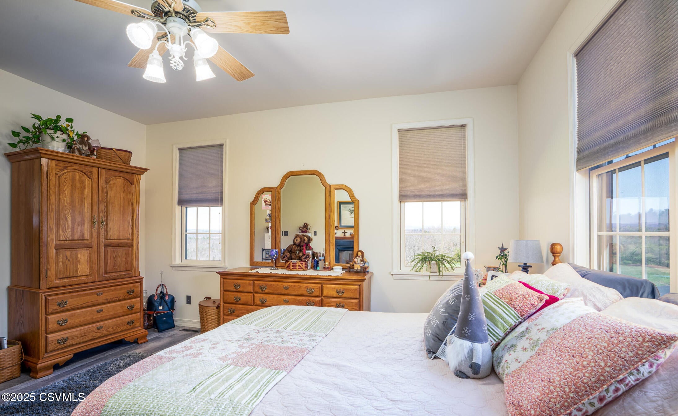 Stillwater, Pennsylvania, 17878, United States, 3 Bedrooms Bedrooms, ,4 BathroomsBathrooms,Residential,For Sale,1899532