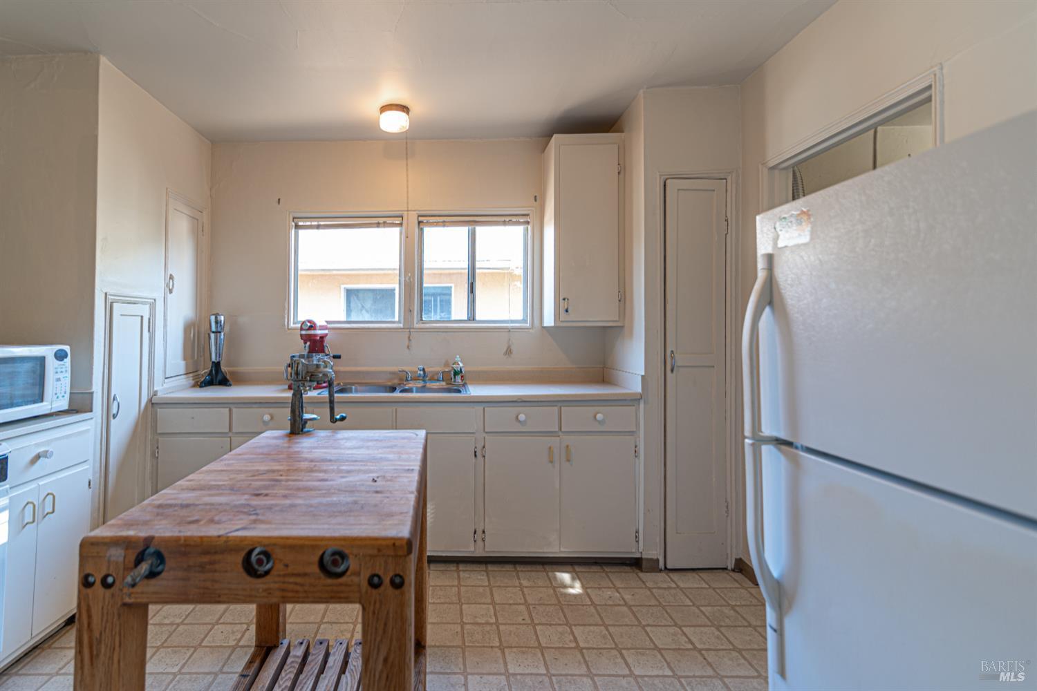 Santa Rosa, California, 95404, United States, 3 Bedrooms Bedrooms, ,2 BathroomsBathrooms,Residential,For Sale,1974780