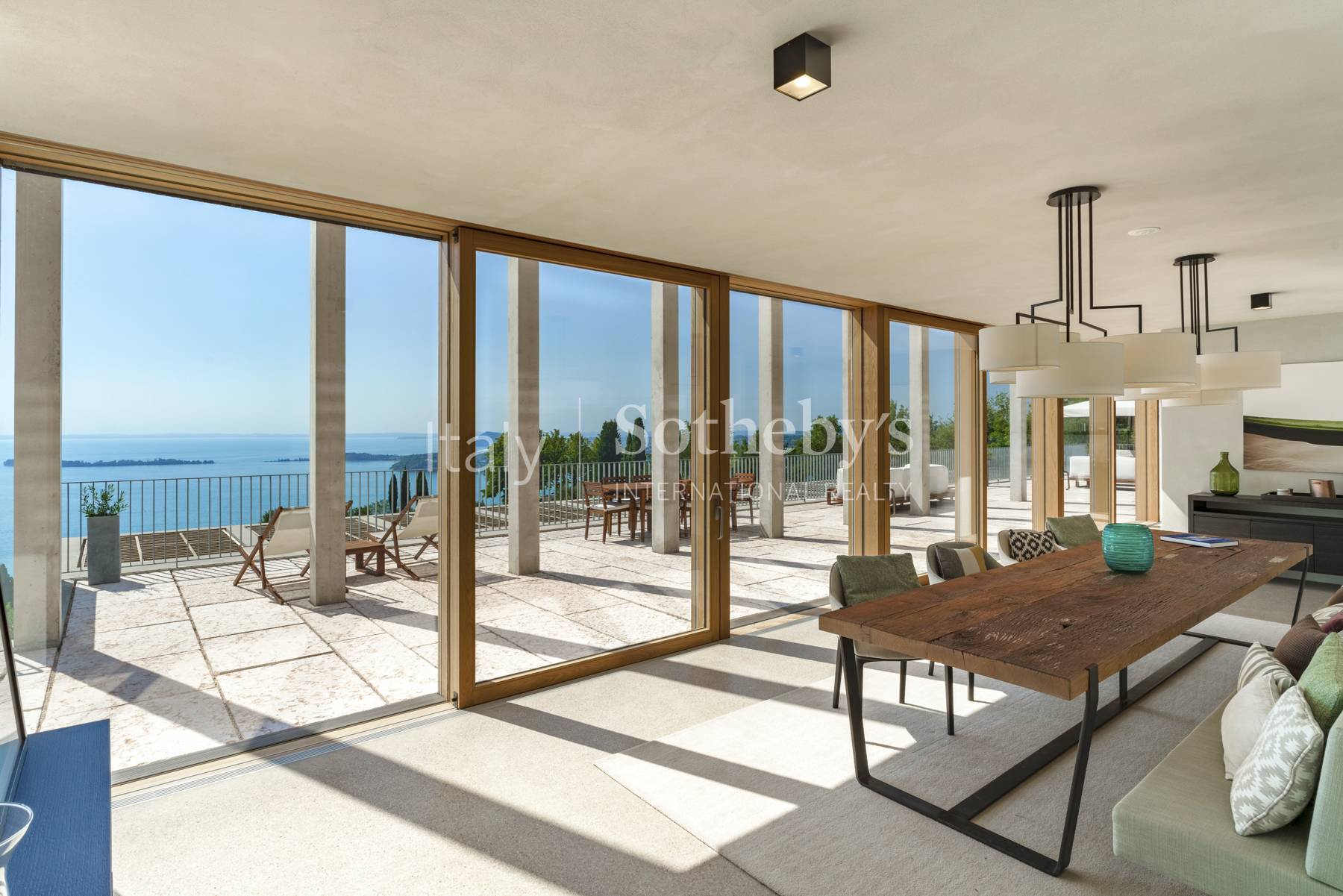  Lake view villa designed by David Chipperfield - 物件實景