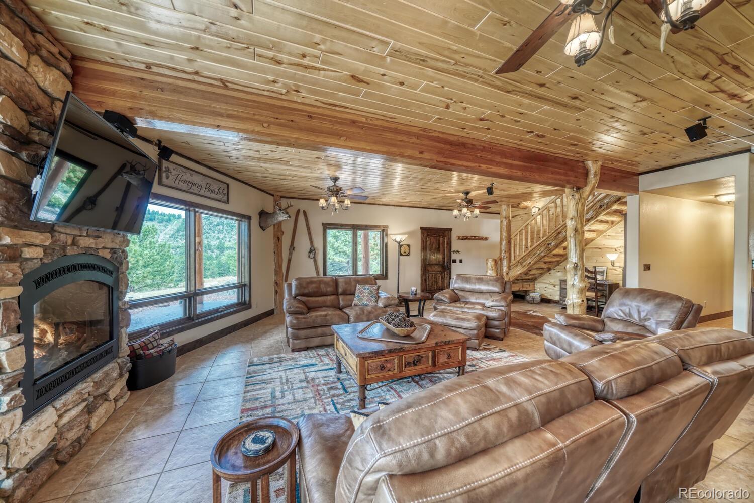 Salida, Colorado, 81201, United States, 4 Bedrooms Bedrooms, ,3 BathroomsBathrooms,Residential,For Sale,1981724