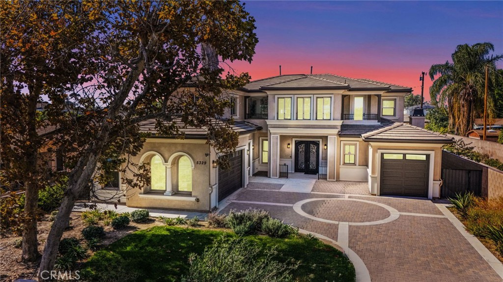 Temple City, California, 91780, United States, 5 Bedrooms Bedrooms, ,6 BathroomsBathrooms,Residential,For Sale,1989689