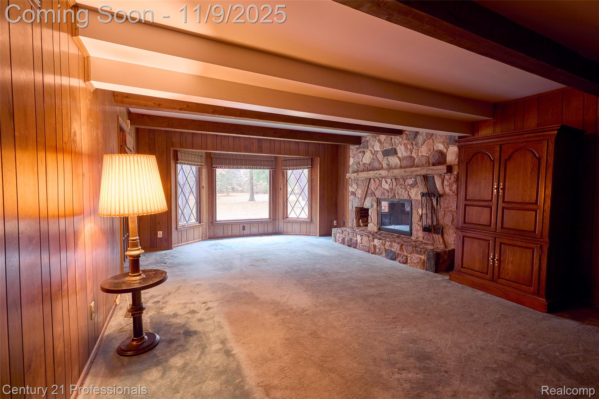 Rochester, Michigan, 48306, United States, 5 Bedrooms Bedrooms, ,6 BathroomsBathrooms,Residential,For Sale,1987117