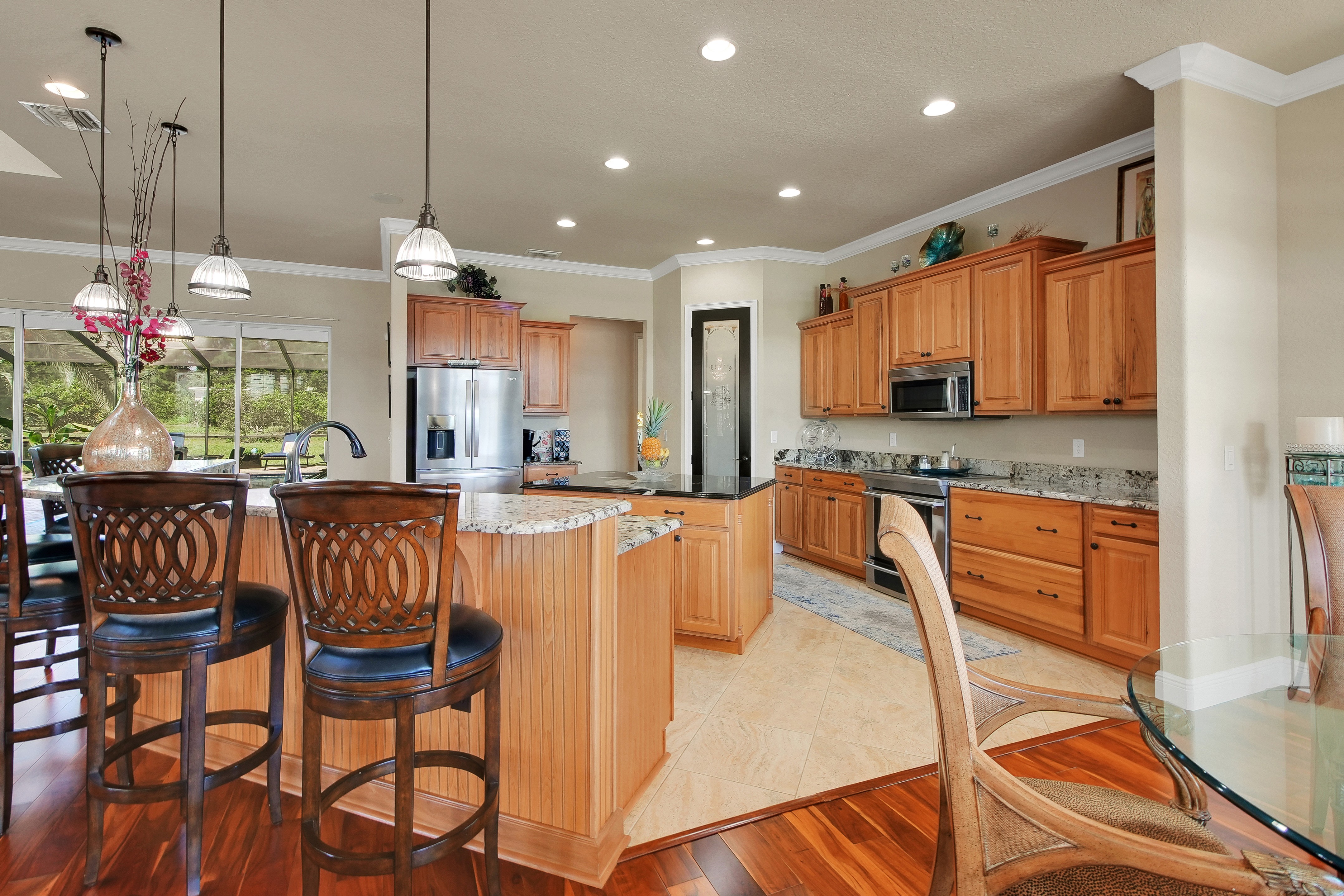 Weirsdale, Florida, 32195, United States, 4 Bedrooms Bedrooms, ,3 BathroomsBathrooms,Residential,For Sale,1900688
